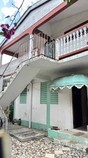 Image No.6-4 Bed Commercial for sale