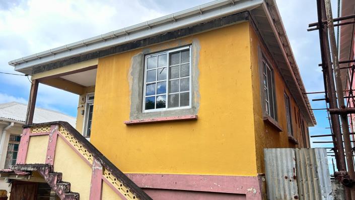 Image No.12-7 Bed House for sale