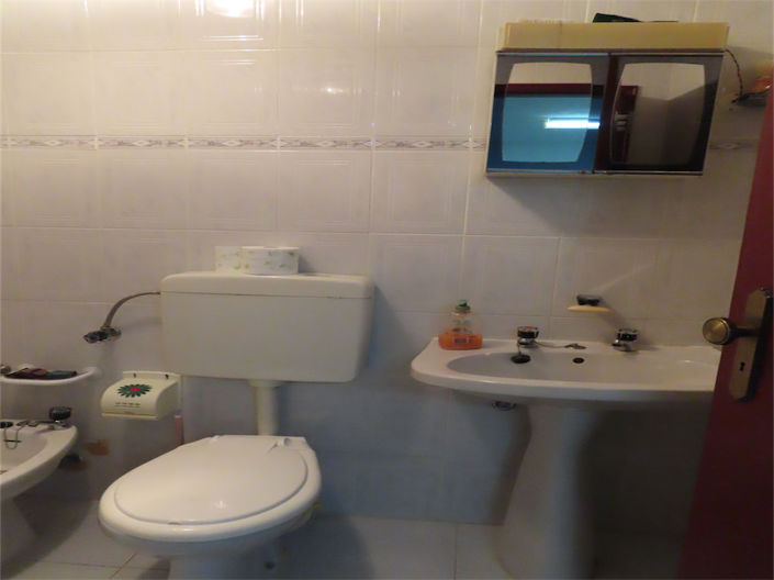 Image No.18-3 Bed Property for sale