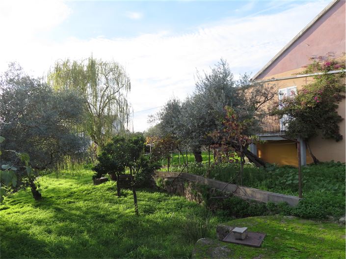 Image No.3-3 Bed Property for sale