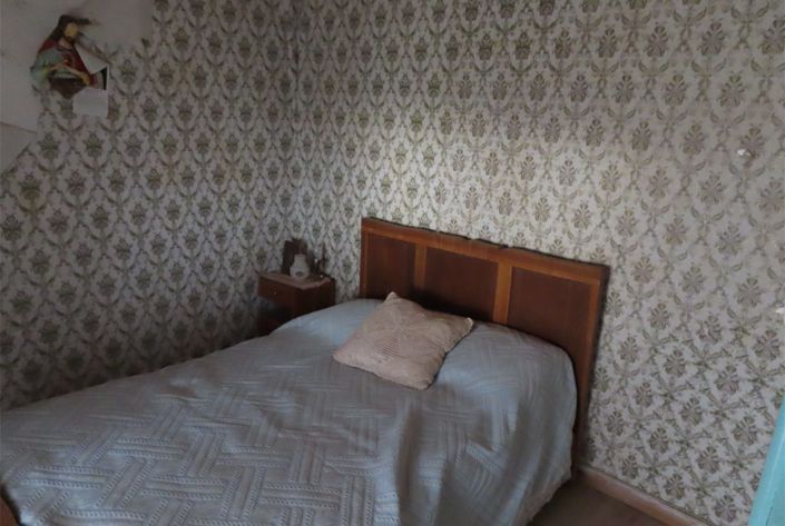 Image No.11-4 Bed Property for sale