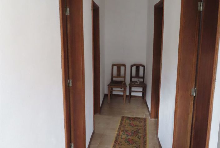 Image No.13-4 Bed Property for sale