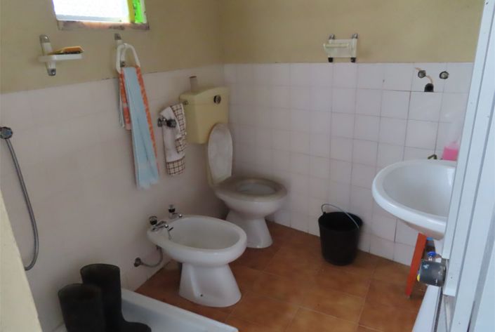 Image No.26-4 Bed Property for sale