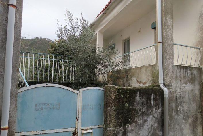 Image No.5-4 Bed Property for sale