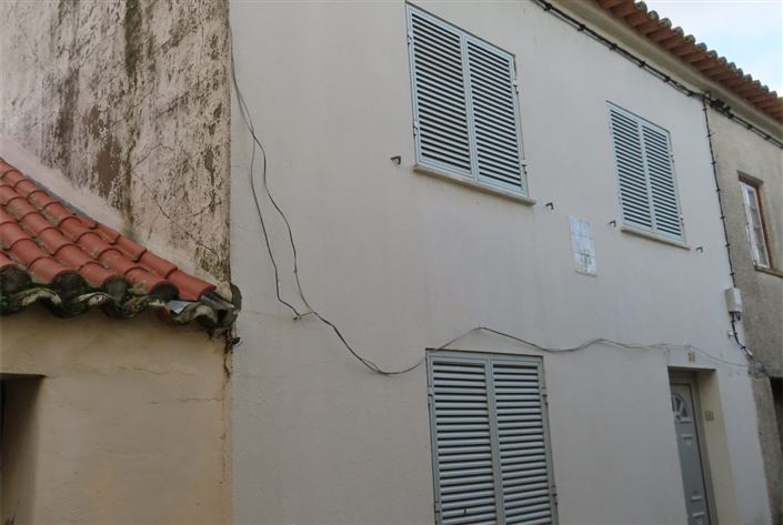 Image No.22-3 Bed Property for sale