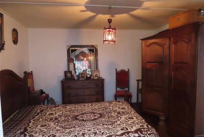 Image No.24-3 Bed Property for sale