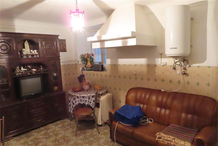 Image No.32-3 Bed Property for sale