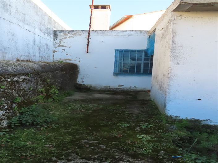 Image No.22-4 Bed Property for sale