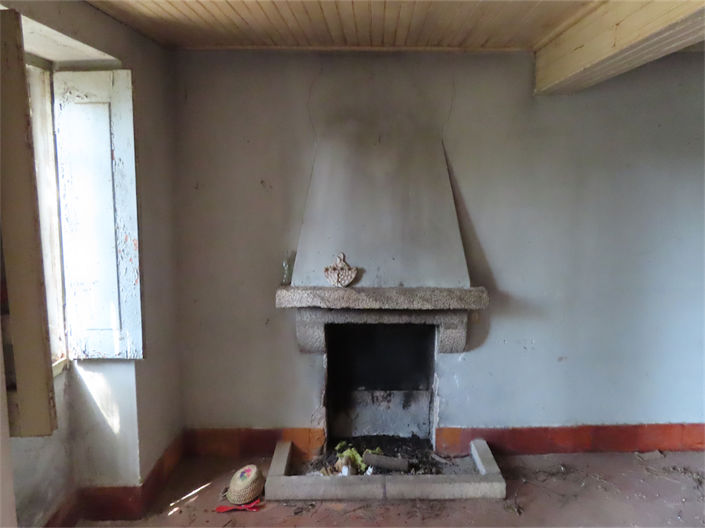 Image No.21-3 Bed Property for sale