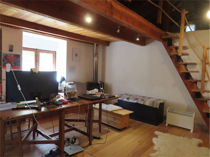 Image No.17-2 Bed Property for sale