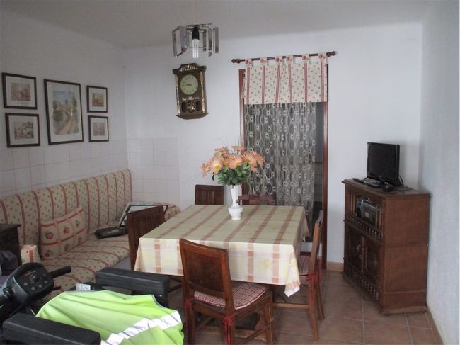 Image No.4-3 Bed Property for sale