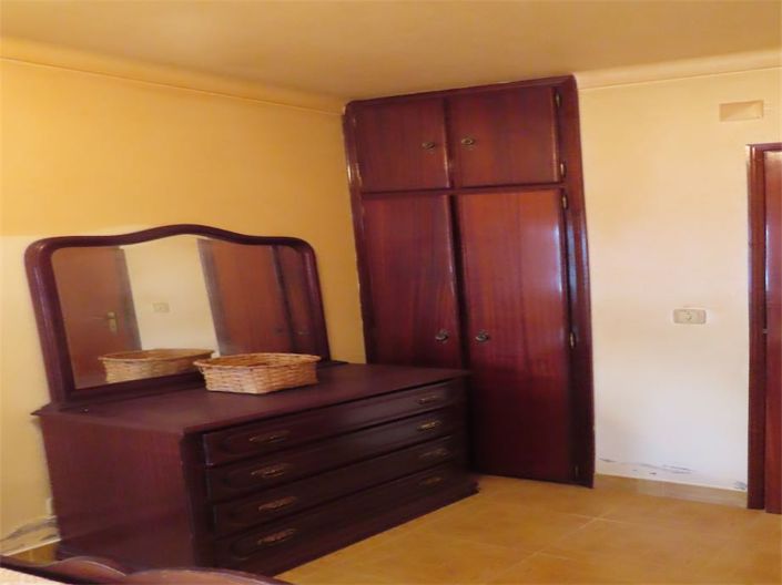 Image No.4-2 Bed Property for sale