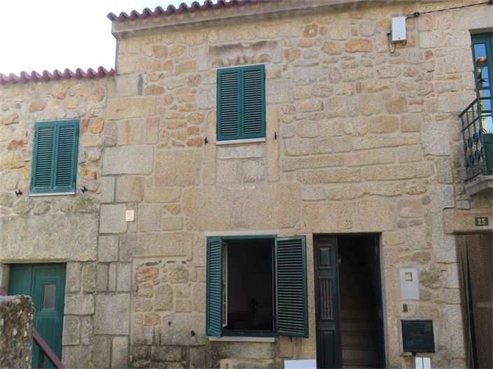 Image No.2-3 Bed Property for sale