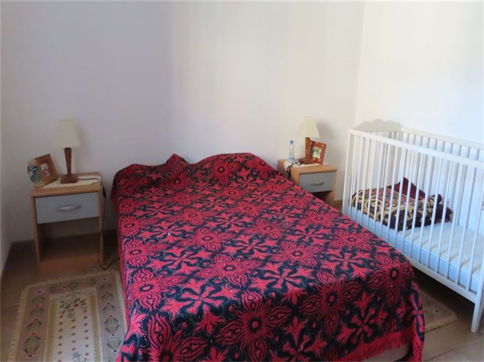 Image No.20-3 Bed Property for sale