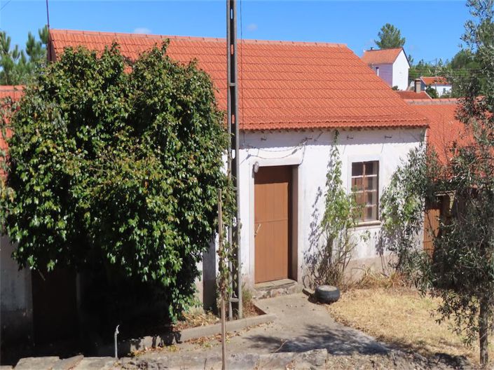 Image No.4-3 Bed Property for sale