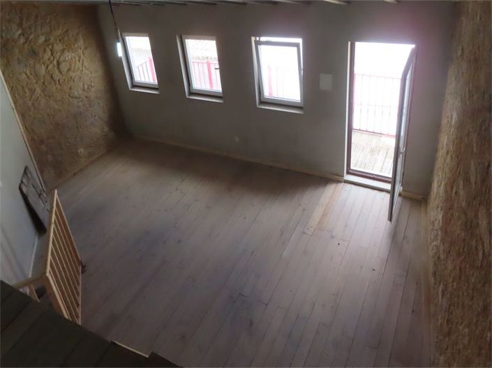 Image No.7-3 Bed Property for sale