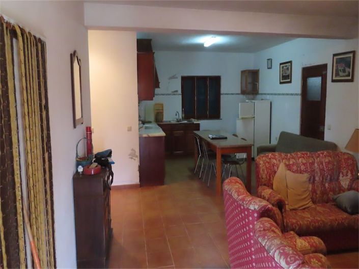 Image No.22-3 Bed Property for sale