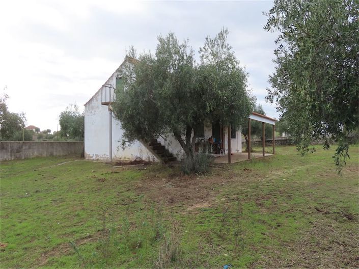 Image No.28-3 Bed Property for sale