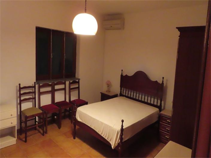 Image No.6-3 Bed Property for sale