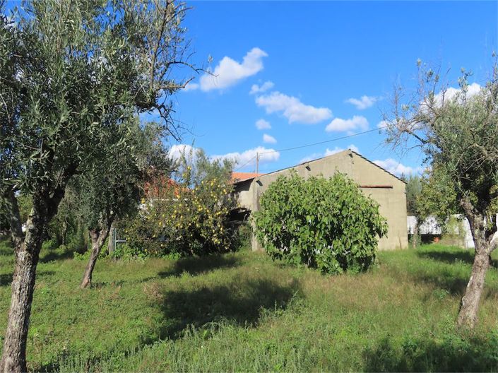 Image No.18-3 Bed Property for sale