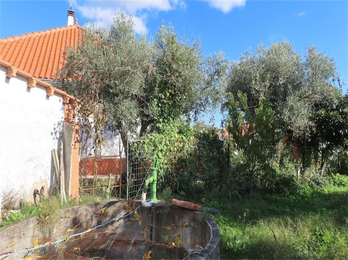 Image No.40-3 Bed Property for sale