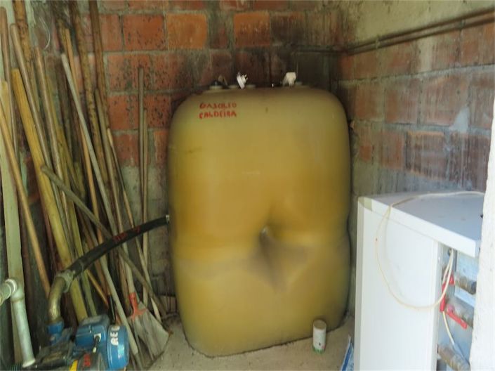 Image No.43-3 Bed Property for sale