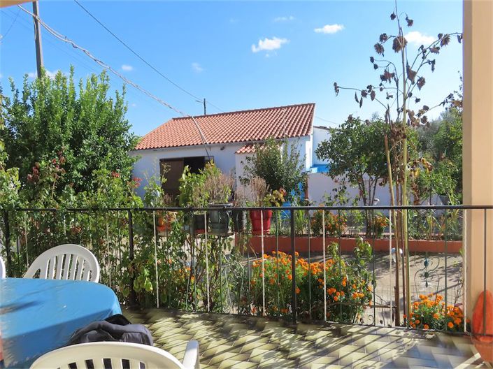 Image No.6-3 Bed Property for sale