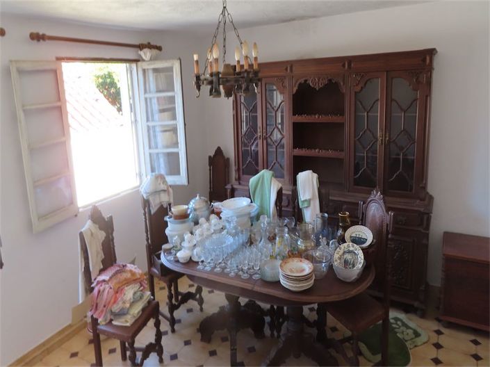 Image No.11-4 Bed Property for sale