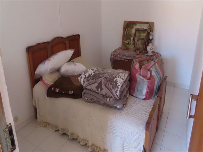 Image No.14-4 Bed Property for sale