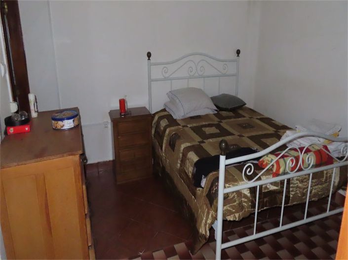 Image No.25-4 Bed Property for sale