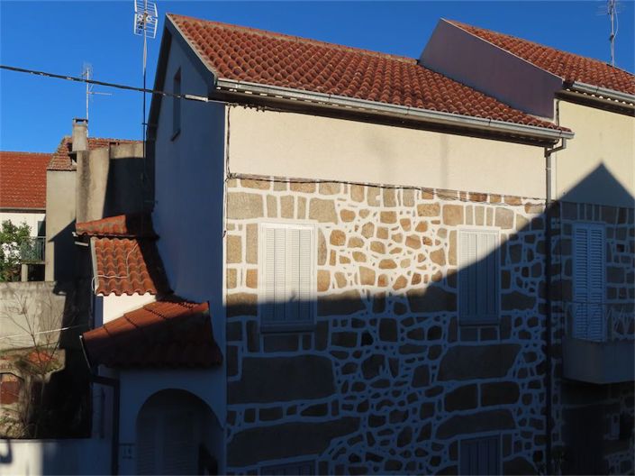 Image No.26-4 Bed Property for sale