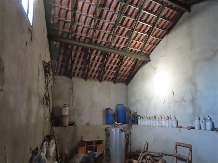 Image No.27-4 Bed Property for sale