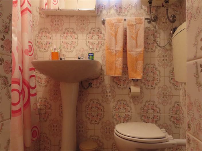 Image No.29-4 Bed Property for sale