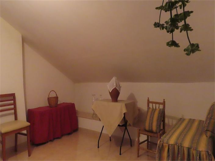 Image No.34-4 Bed Property for sale