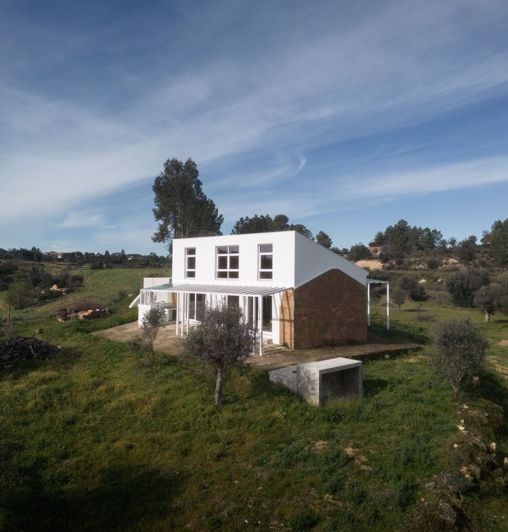 Image No.3-2 Bed Property for sale