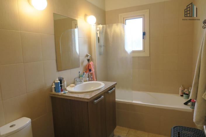 Image No.18-4 Bed Villa for sale