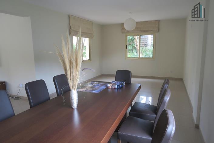 Image No.29-4 Bed Villa for sale