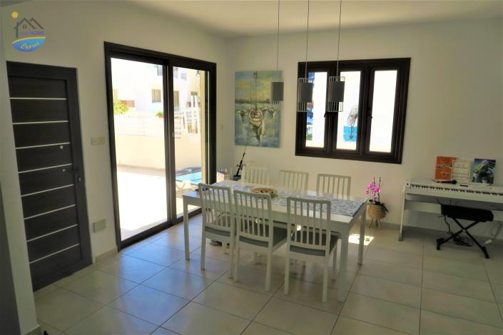 Image No.21-4 Bed Villa for sale