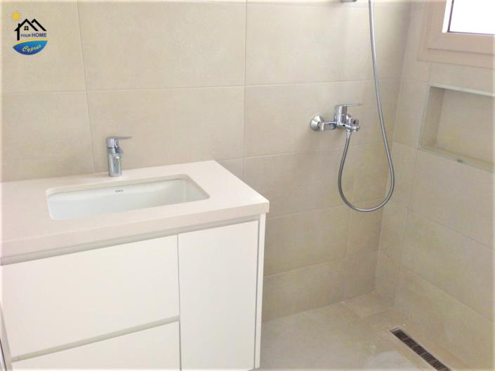 Image No.33-2 Bed Apartment for sale