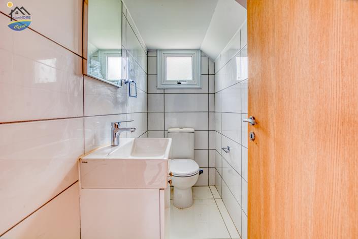 Image No.19-3 Bed Villa for sale