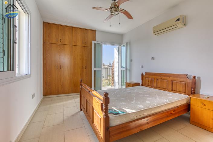 Image No.17-3 Bed Apartment for sale