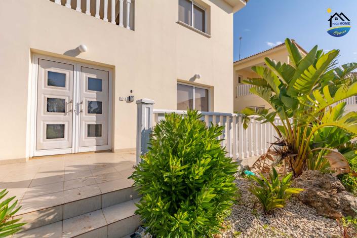 Image No.2-3 Bed Villa for sale