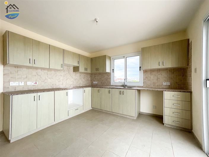 Image No.19-2 Bed Apartment for sale