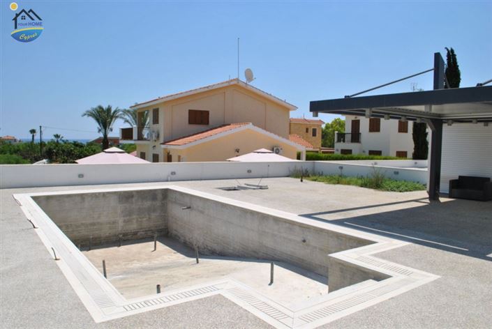 Image No.4-5 Bed Villa for sale
