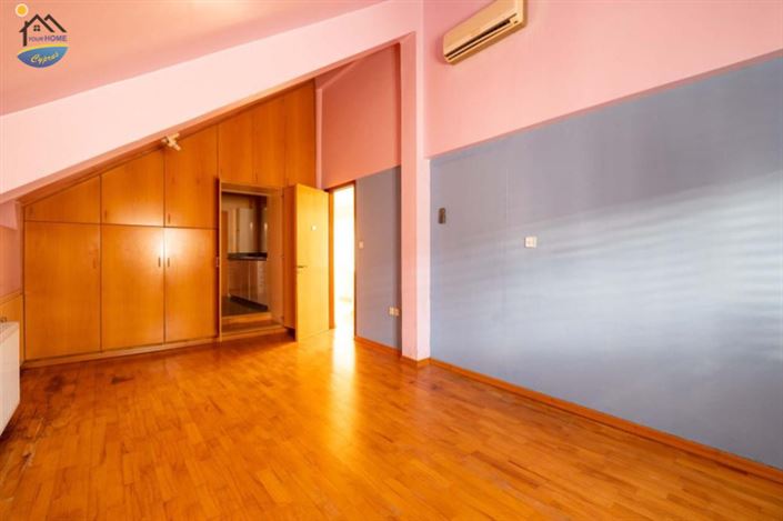 Image No.29-3 Bed Villa for sale