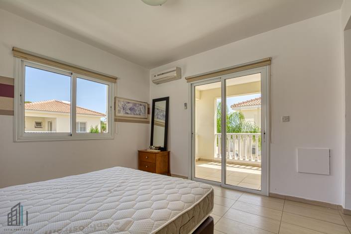 Image No.27-3 Bed Villa for sale