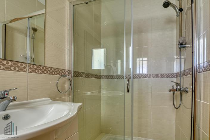 Image No.31-3 Bed Villa for sale