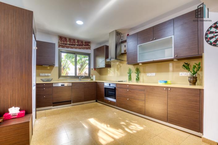 Image No.2-3 Bed Villa for sale