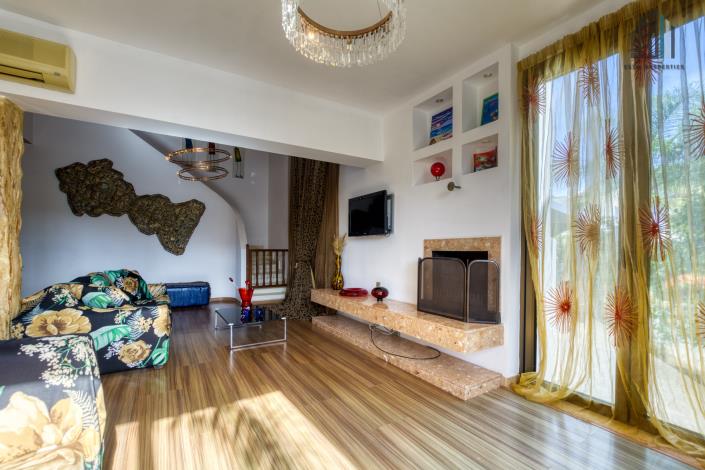 Image No.8-3 Bed Villa for sale