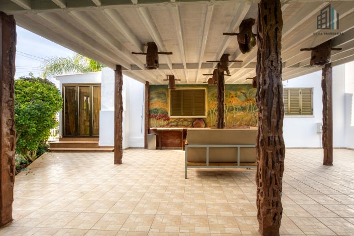 Image No.20-3 Bed Villa for sale